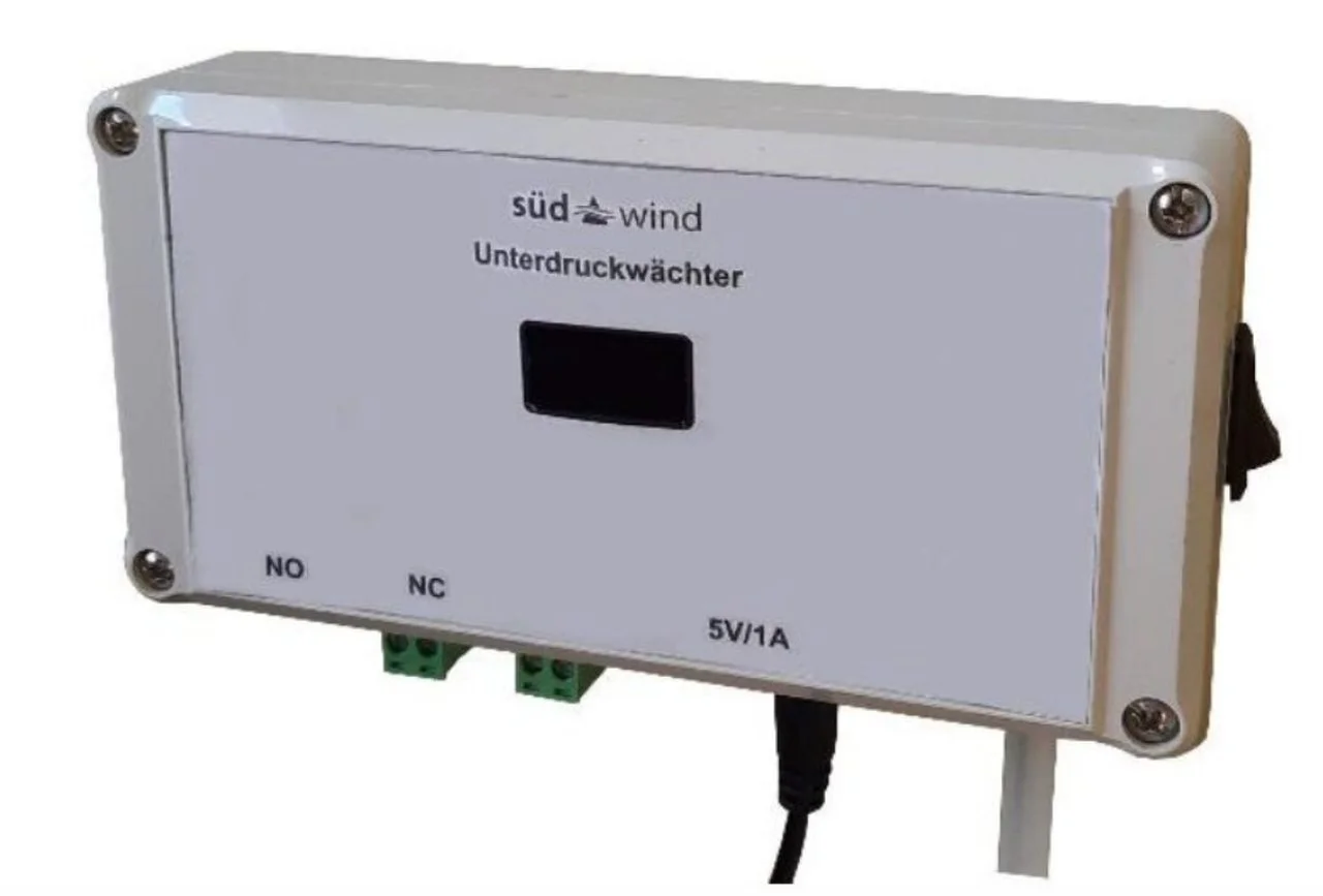 kombination-kamin-und-lueftungsanlage-unterdruckwaechter